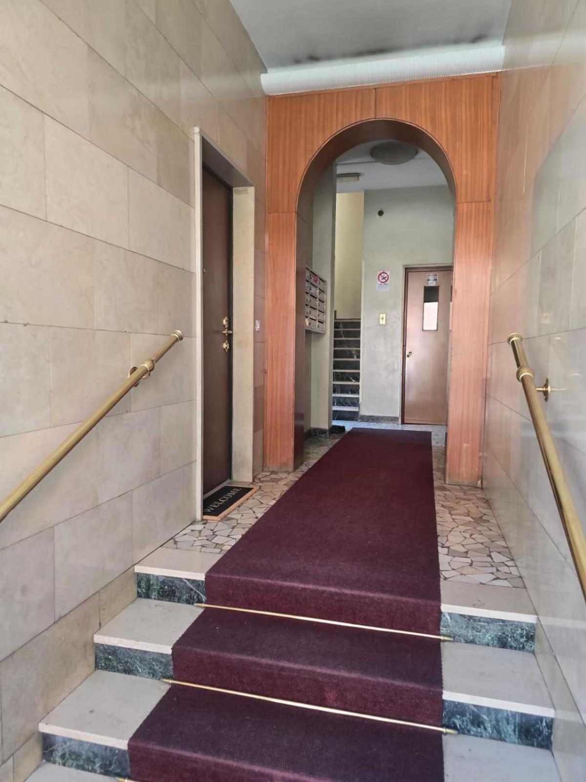 Tolstoi 83 Apartment Milánó Kültér fotó